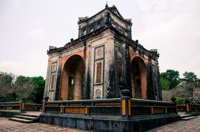 Canvas:  Vietnamese Nobility: Temples of Timeless Majesty