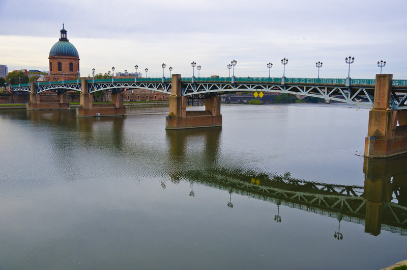 Classic Frame: Dawn Harmony: Pont Saint-Pierre Reflections